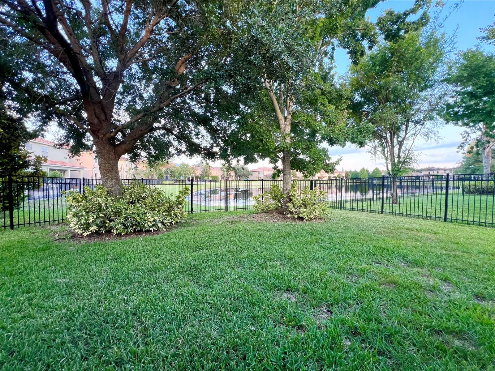 Image 39 of 68 For 8213 Prestbury Drive