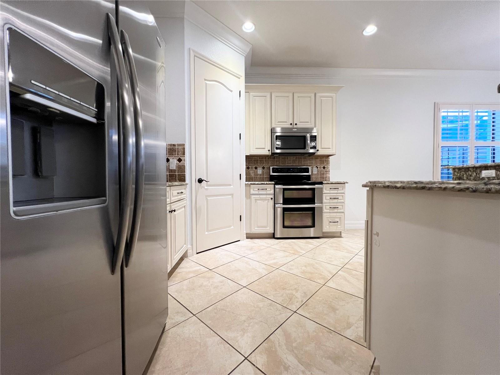 Image 9 of 68 For 8213 Prestbury Drive