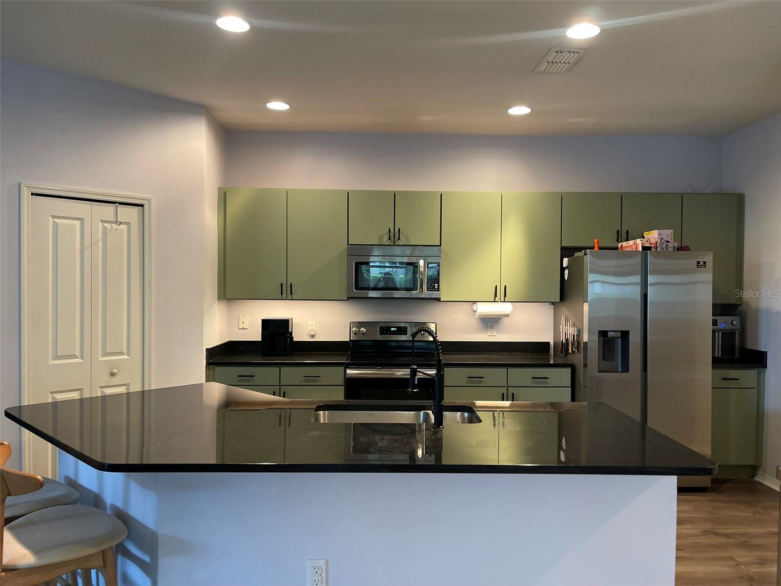 Image 3 of 23 For 11955 Verrazano Drive