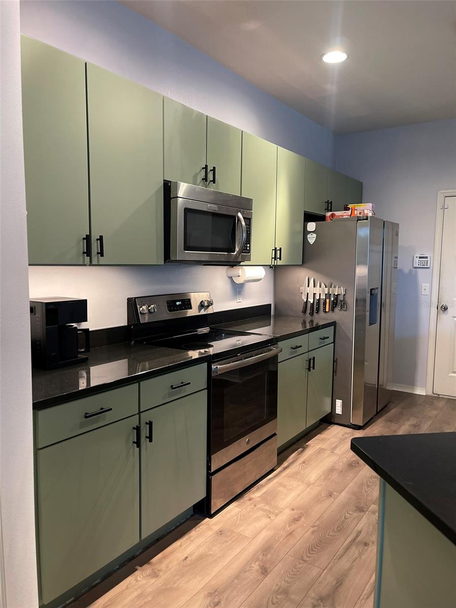 Image 6 of 23 For 11955 Verrazano Drive