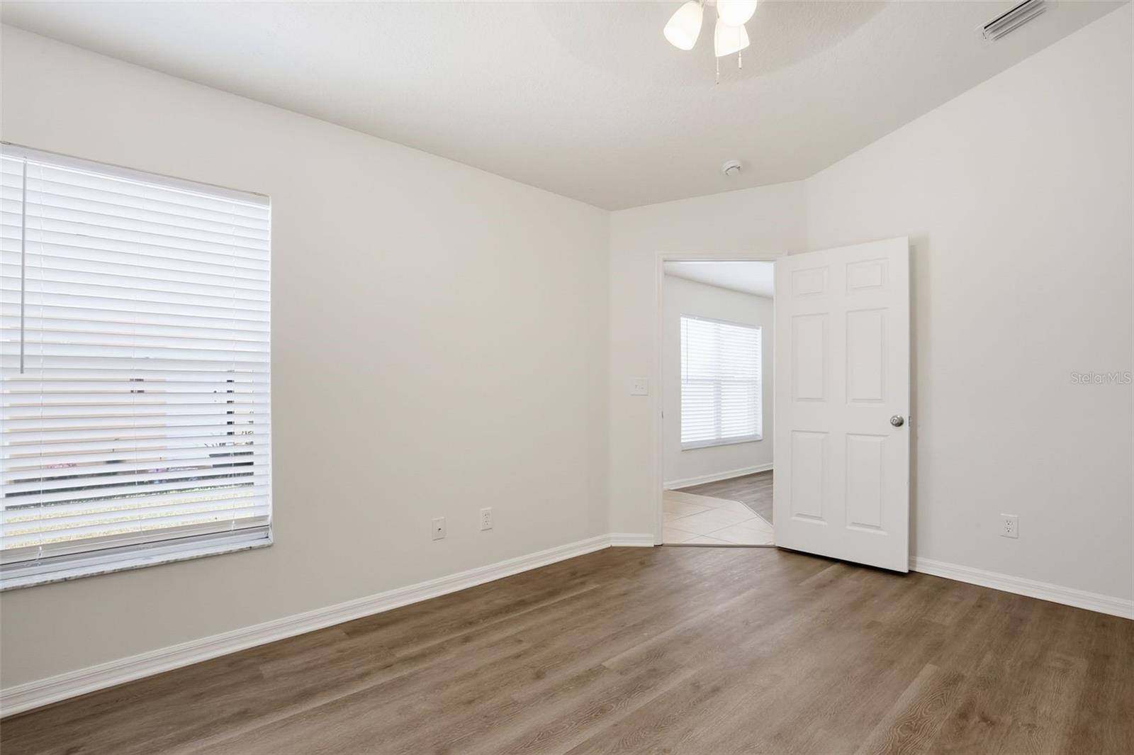 Image 20 of 26 For 13137 Carrollwood Creek Drive