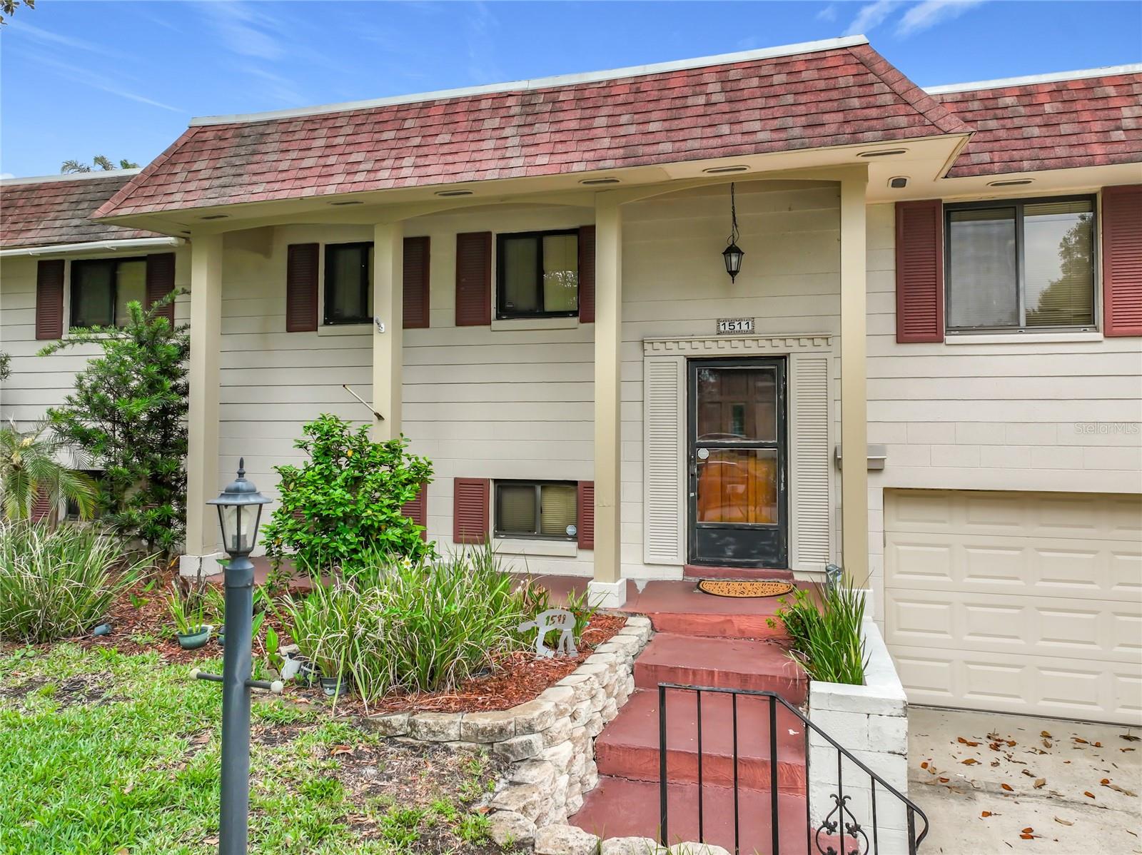 Image 13 of 92 For 1511 Glastonberry Road