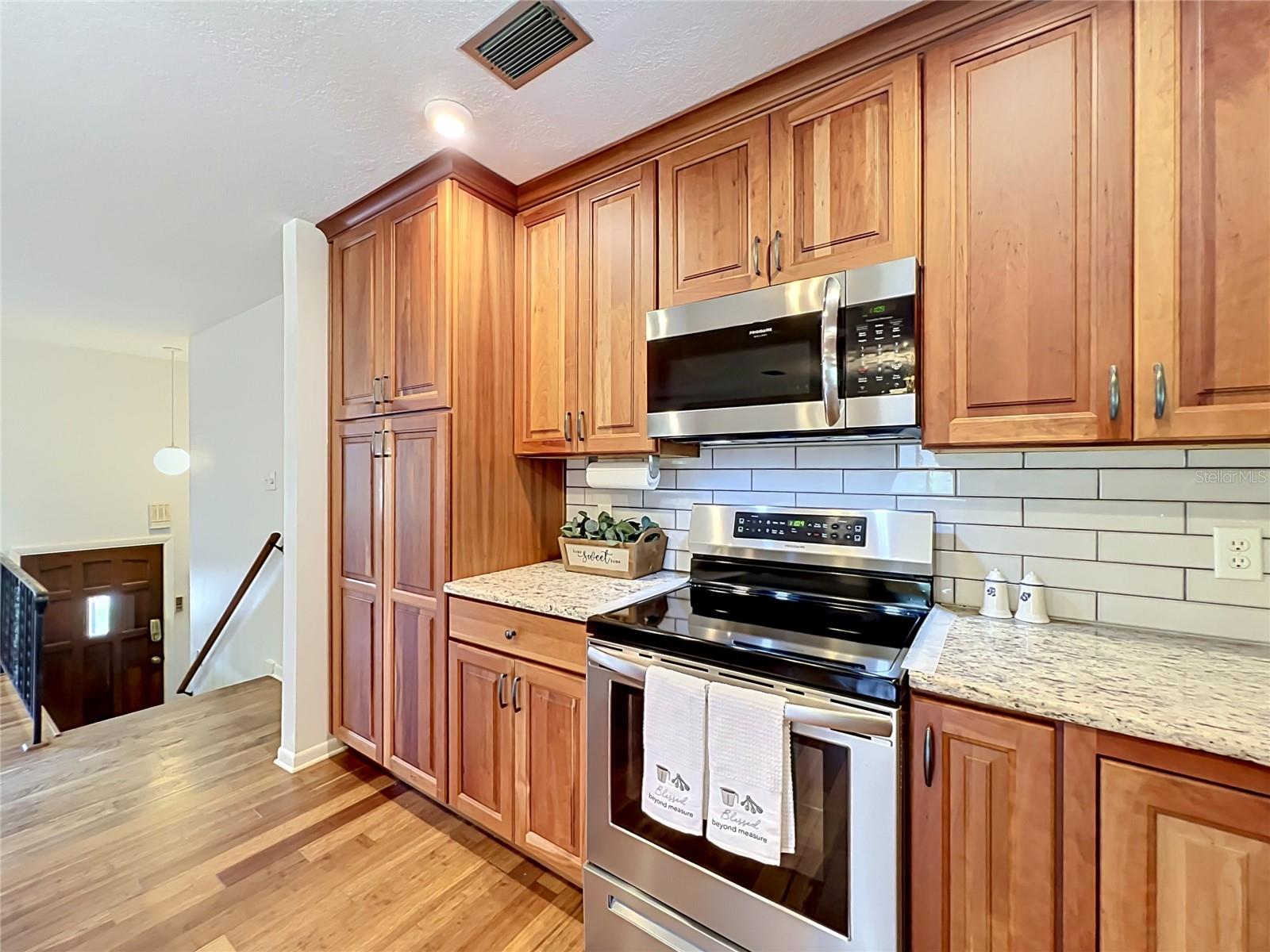 Image 25 of 92 For 1511 Glastonberry Road