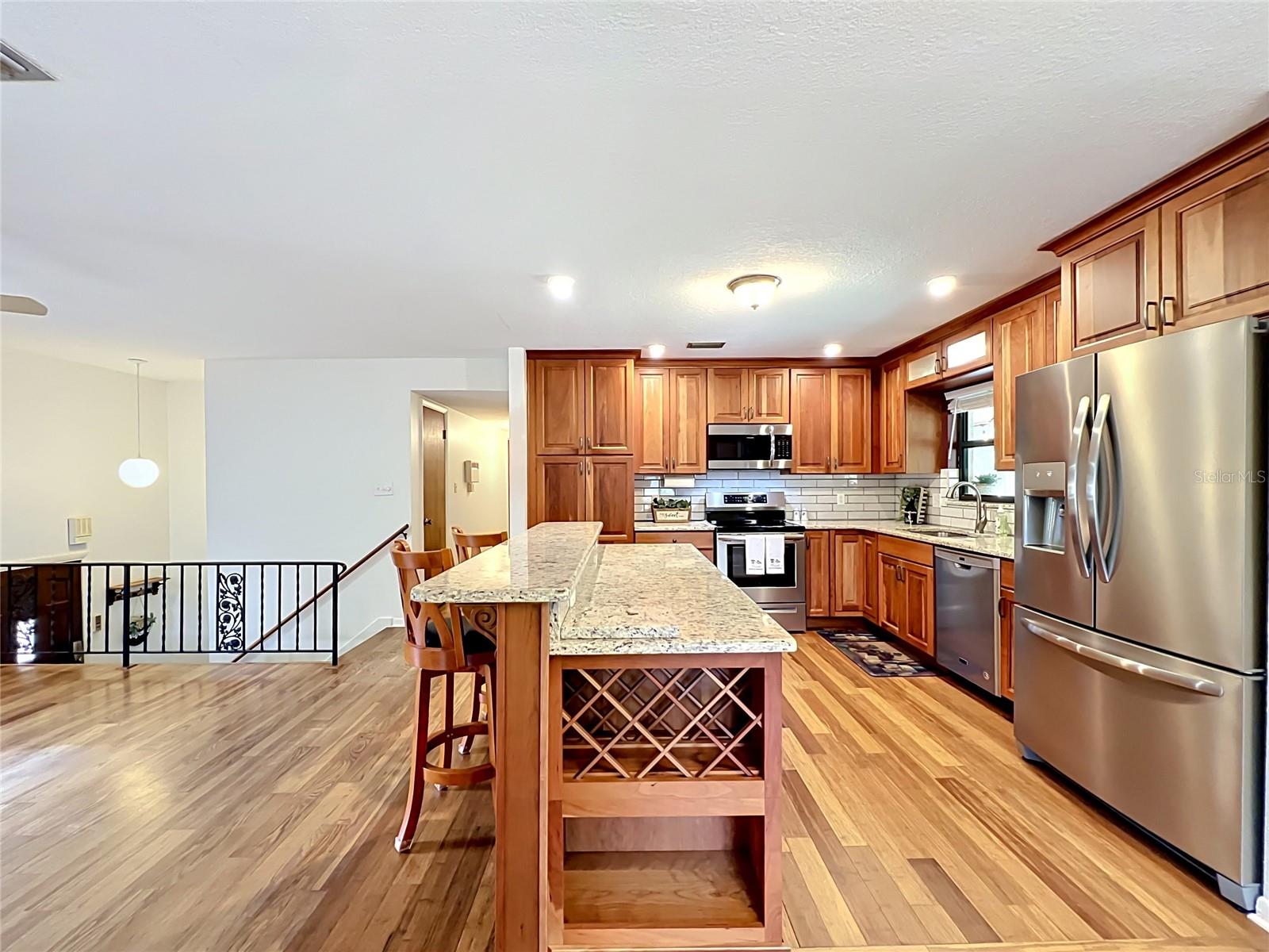 Image 30 of 92 For 1511 Glastonberry Road