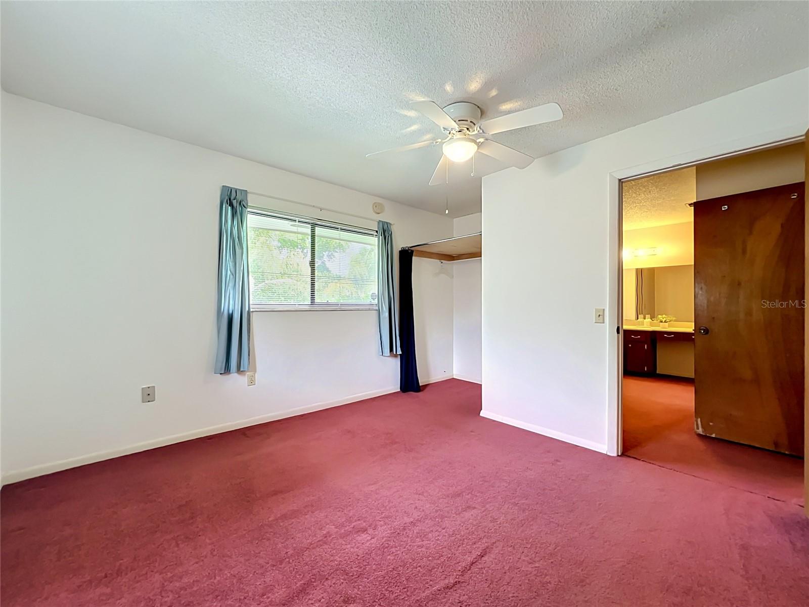 Image 39 of 92 For 1511 Glastonberry Road