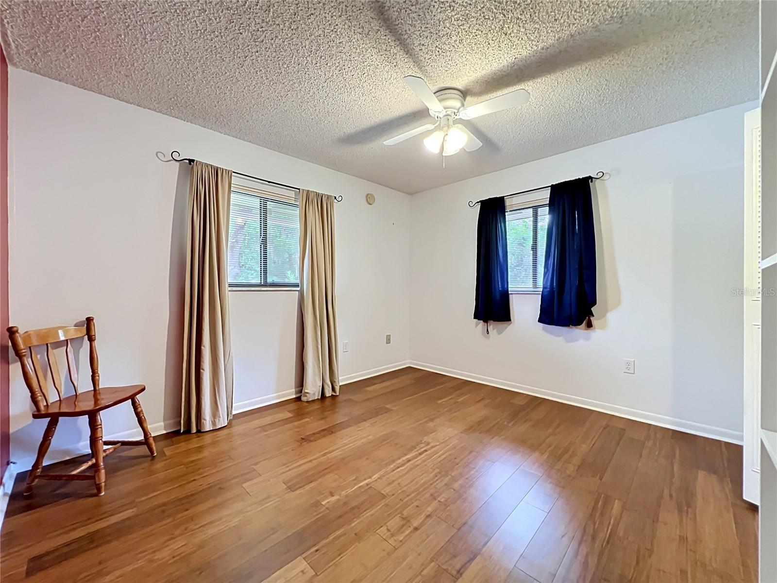 Image 48 of 92 For 1511 Glastonberry Road