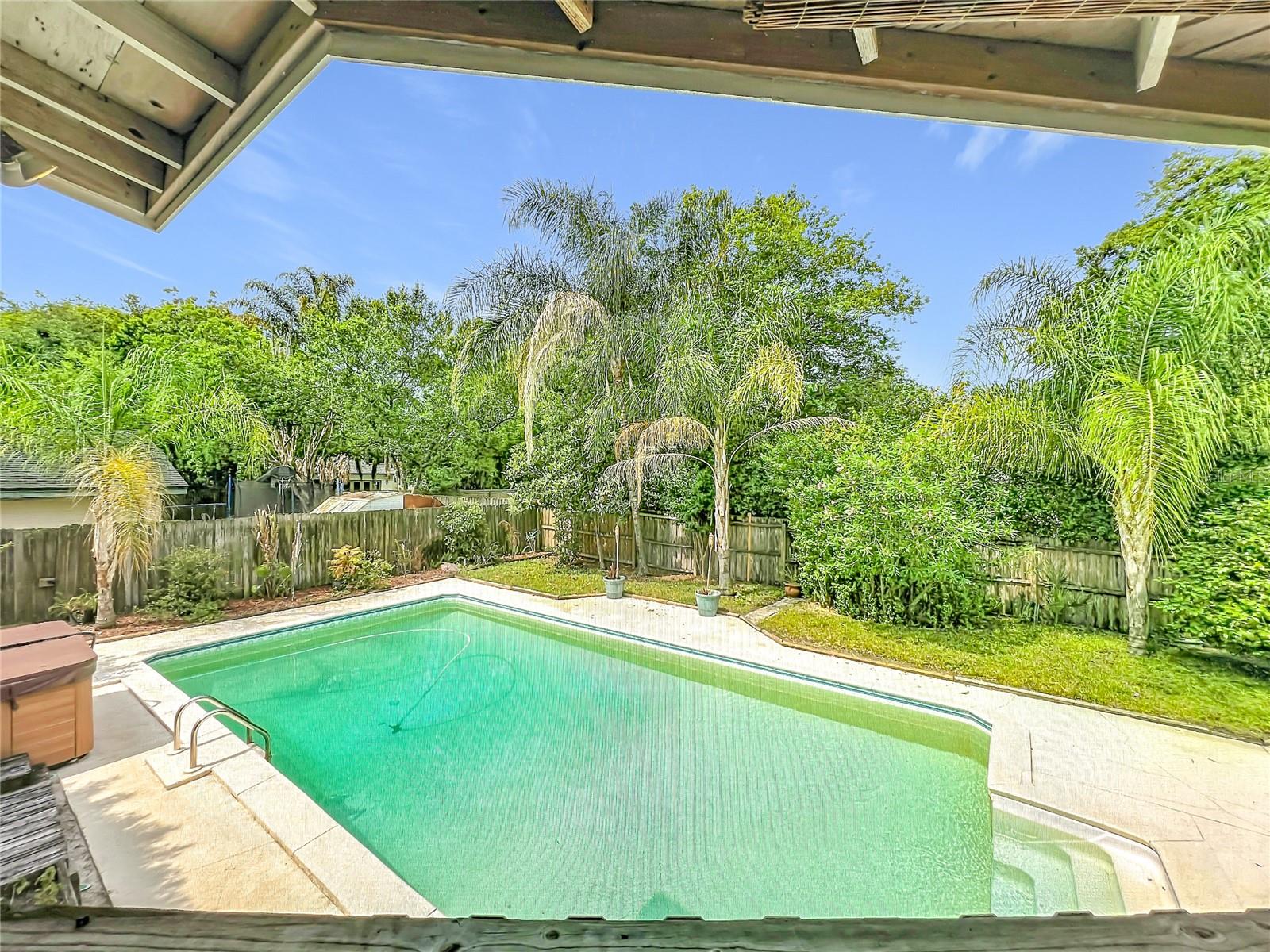 Image 77 of 92 For 1511 Glastonberry Road