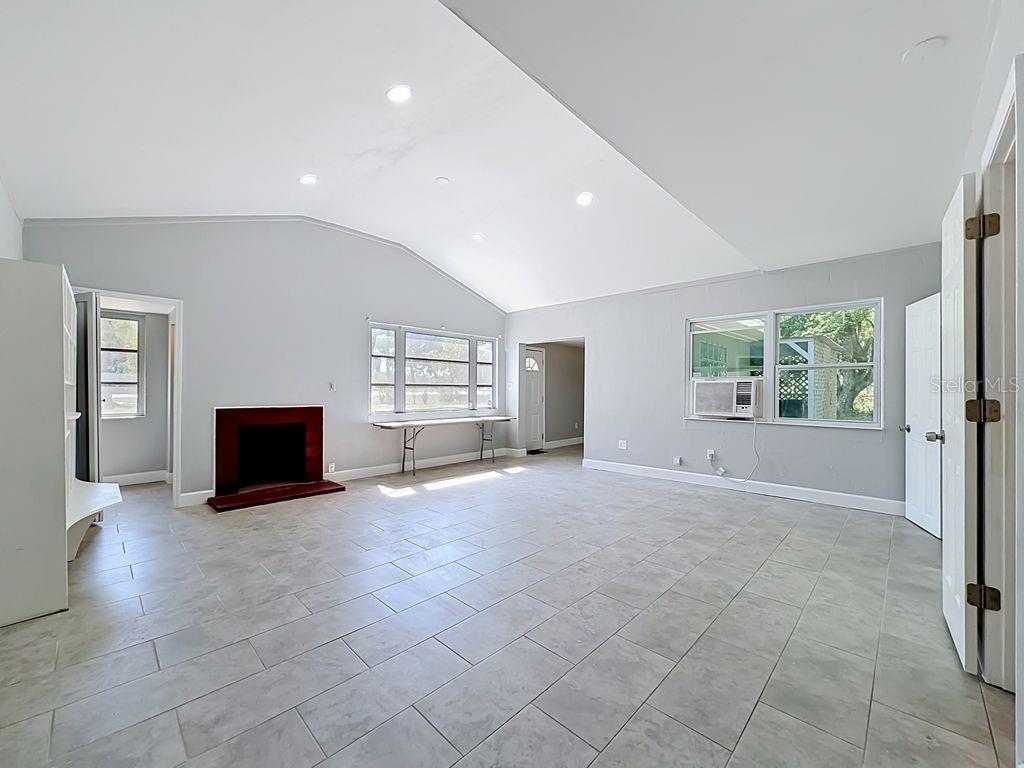 Image 2 of 48 For 3508 Rouse Road