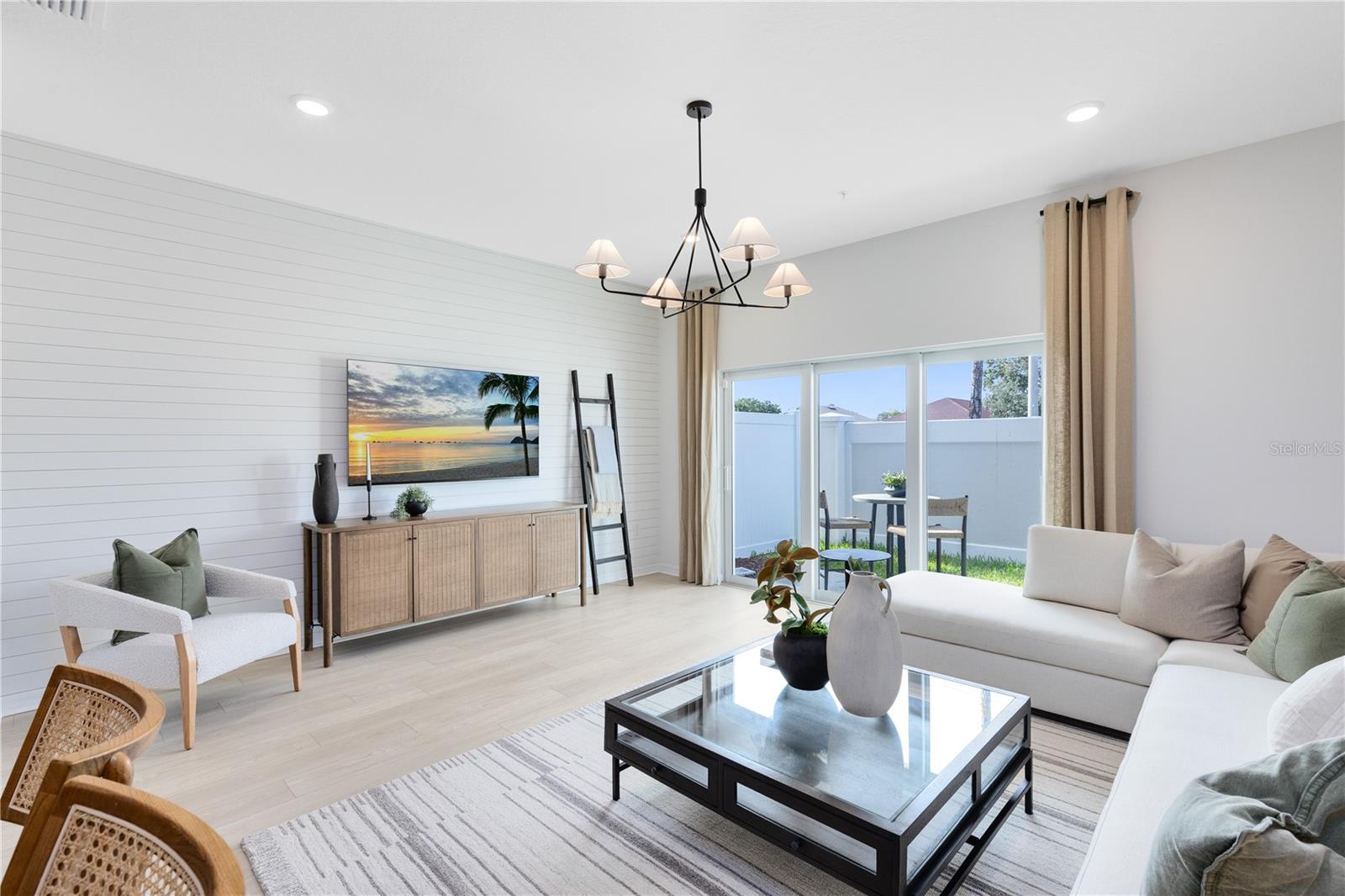 Image 12 of 31 For 4337 Jetty Lane Ne
