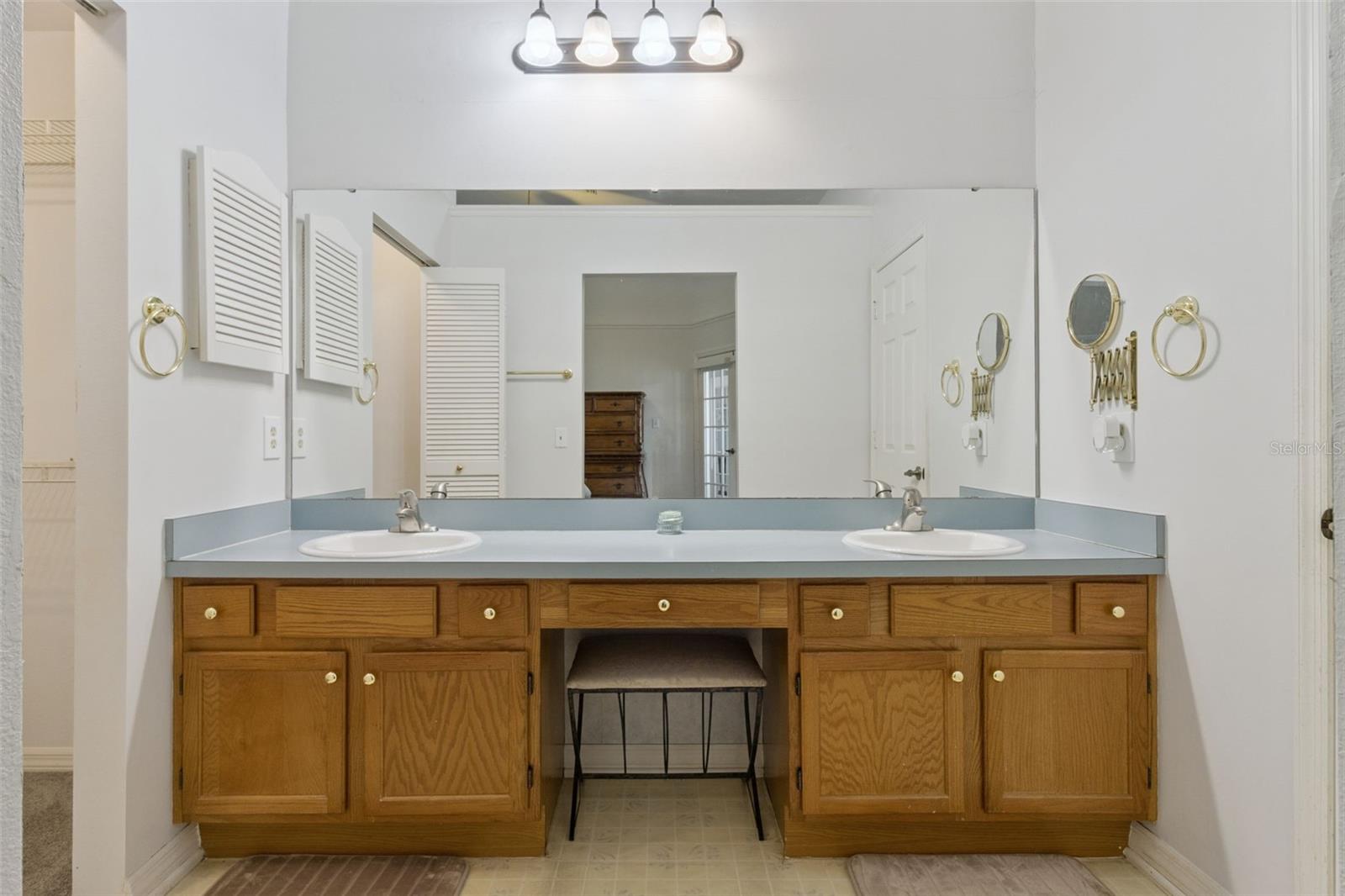 Image 31 of 59 For 6232 Egret Drive