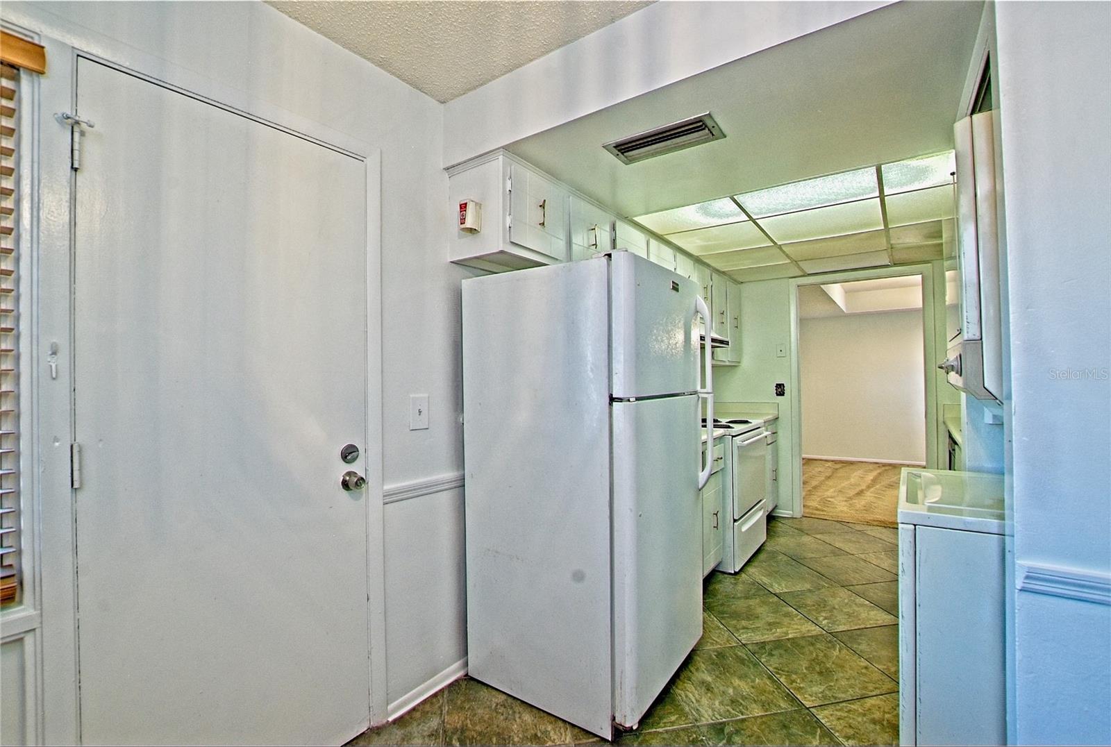 Image 15 of 28 For 4575 Texas Avenue 204