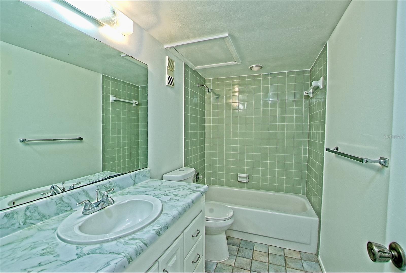 Image 16 of 28 For 4575 Texas Avenue 204