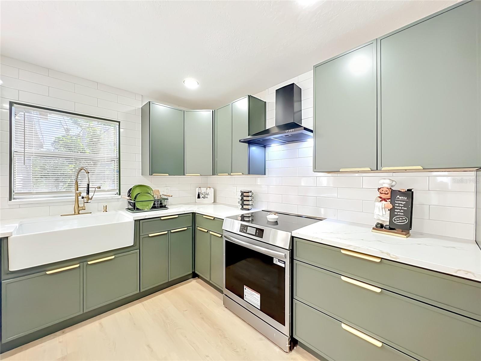 Image 30 of 77 For 1871 Casselwood Street