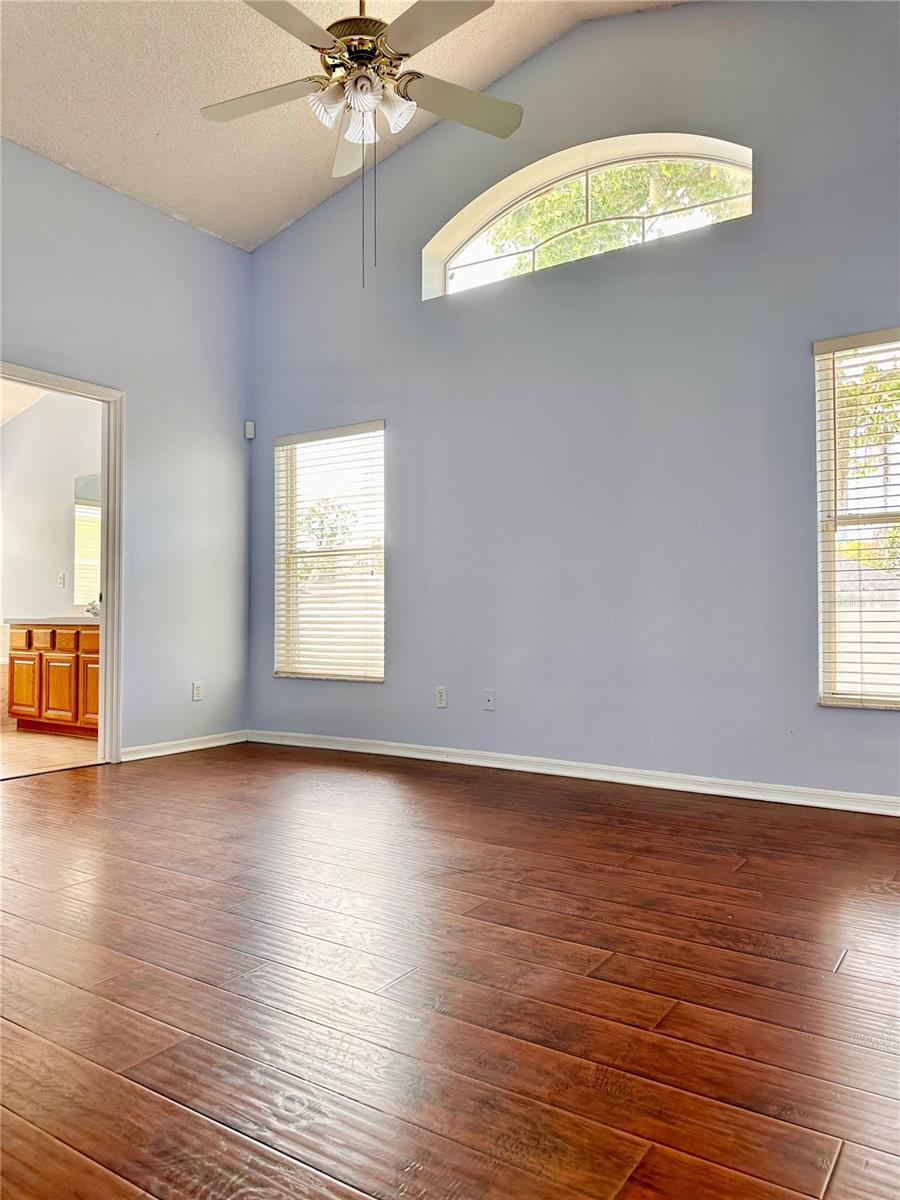 Image 14 of 23 For 8214 Woodsworth Drive