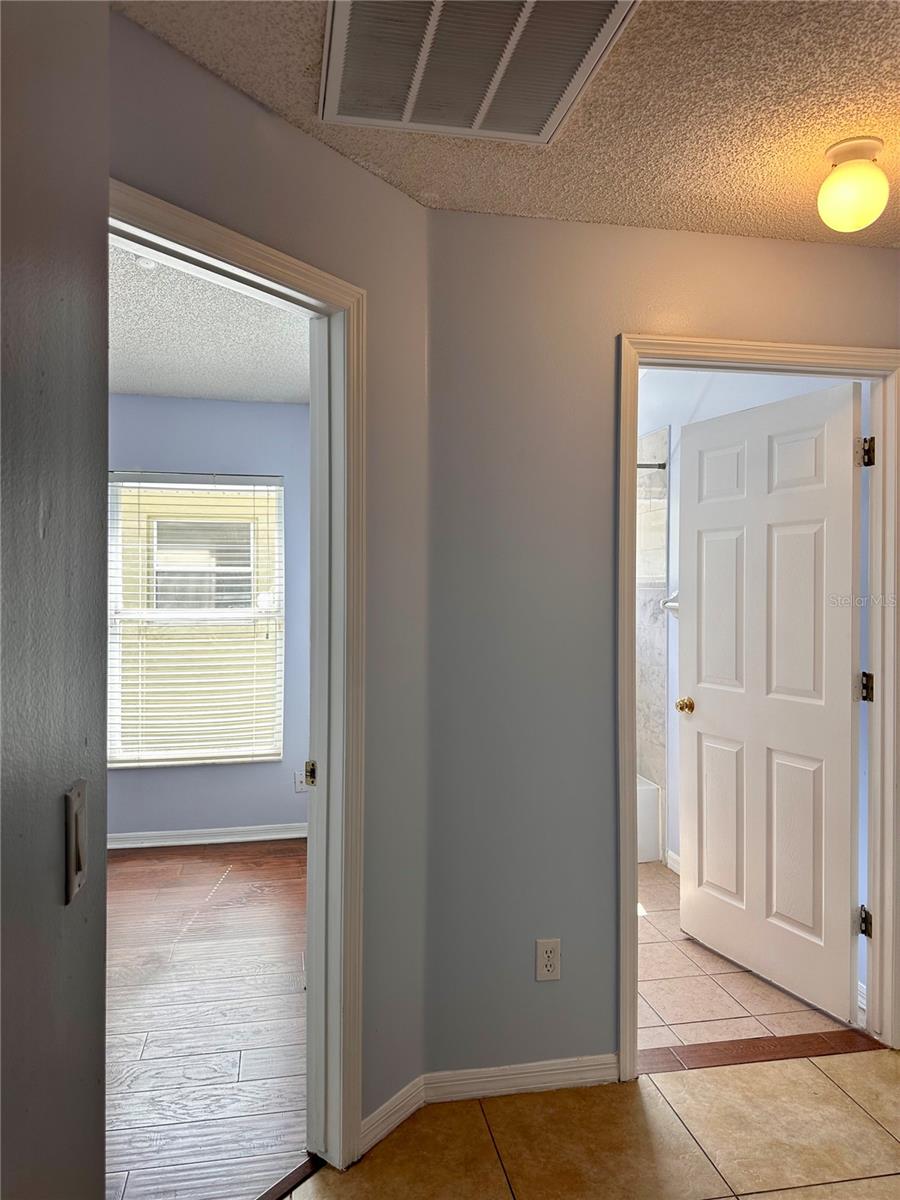 Image 18 of 23 For 8214 Woodsworth Drive