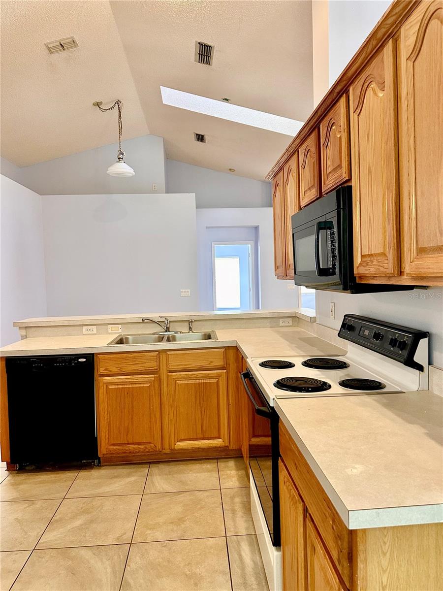 Image 8 of 23 For 8214 Woodsworth Drive