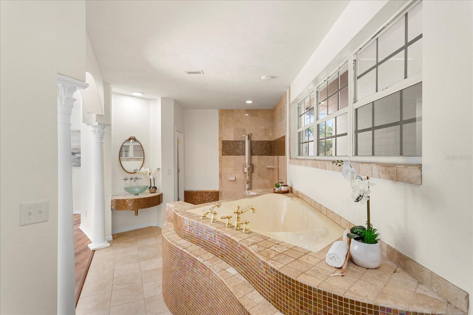 Image 35 of 54 For 105 John Anderson Drive