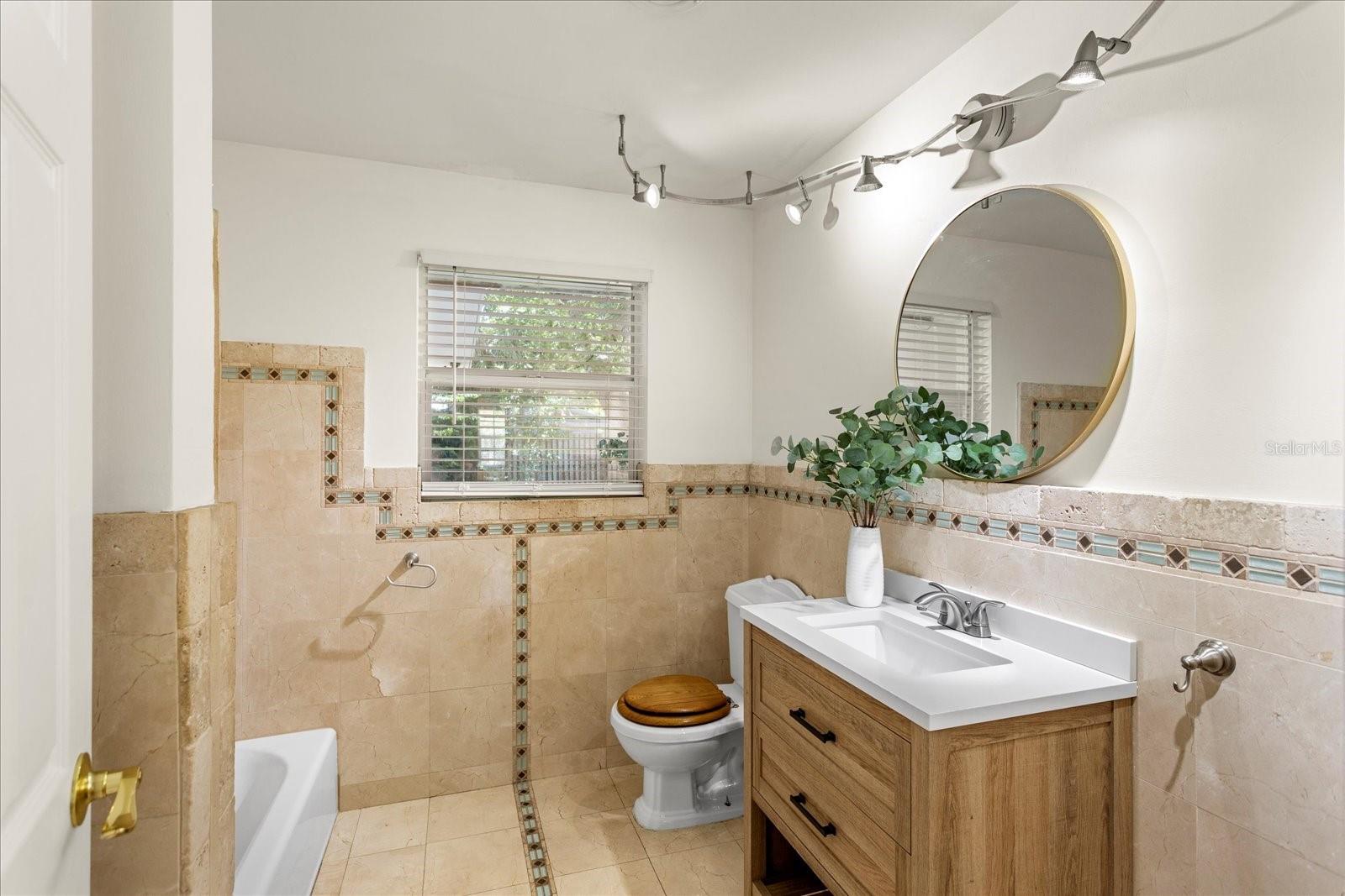 Image 37 of 54 For 105 John Anderson Drive