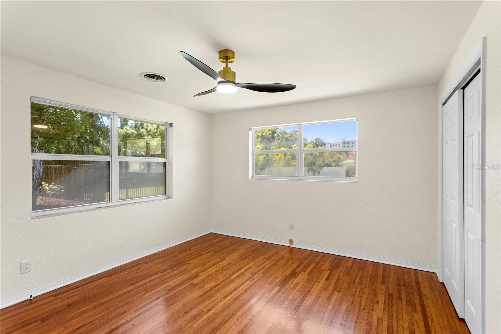 Image 38 of 54 For 105 John Anderson Drive