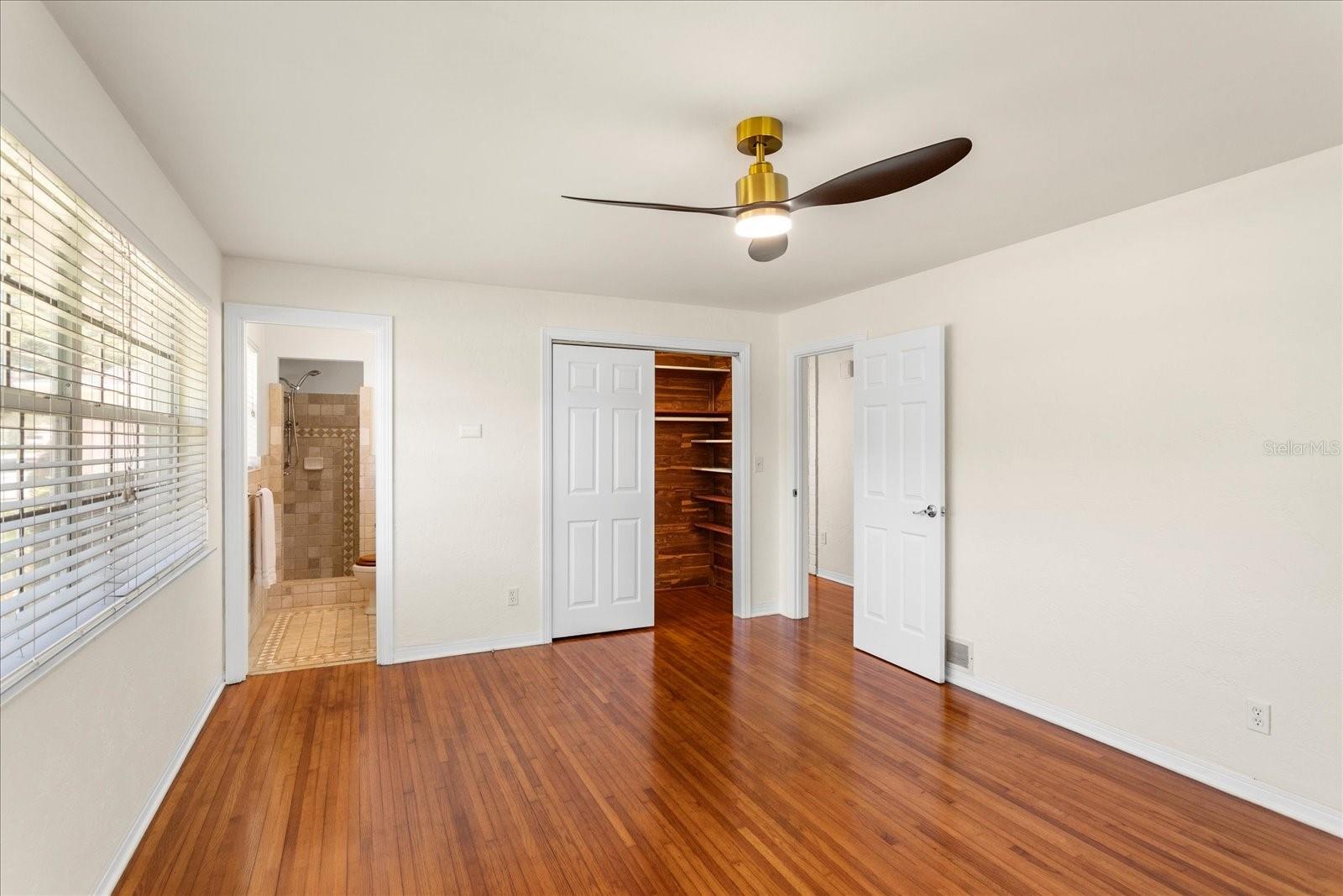Image 41 of 54 For 105 John Anderson Drive