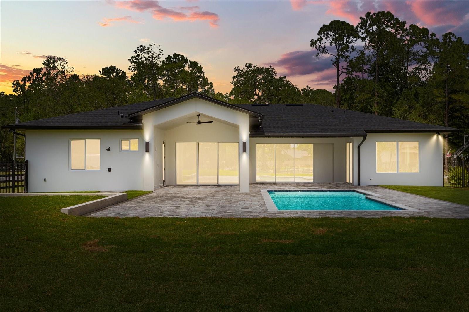 Image 2 of 100 For 5425 Nevada Avenue
