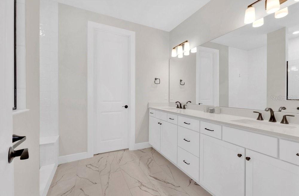 Image 20 of 55 For 13932 Destin Beach Lane