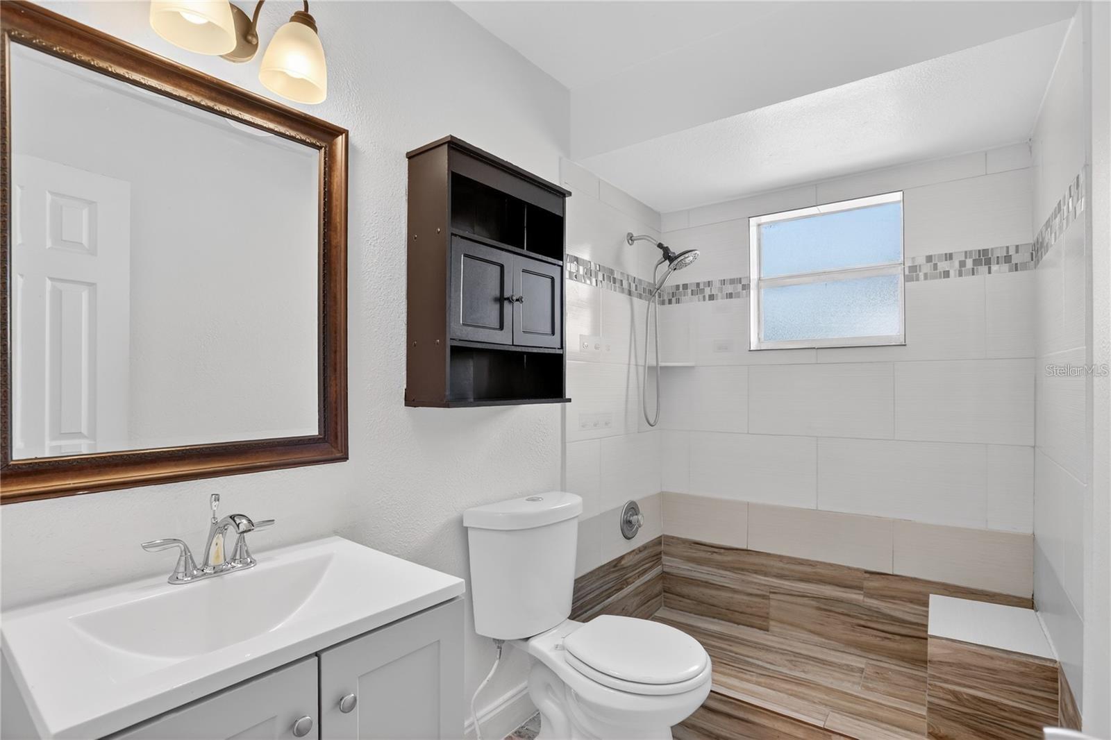 Image 10 of 24 For 8071 Rhea Circle B