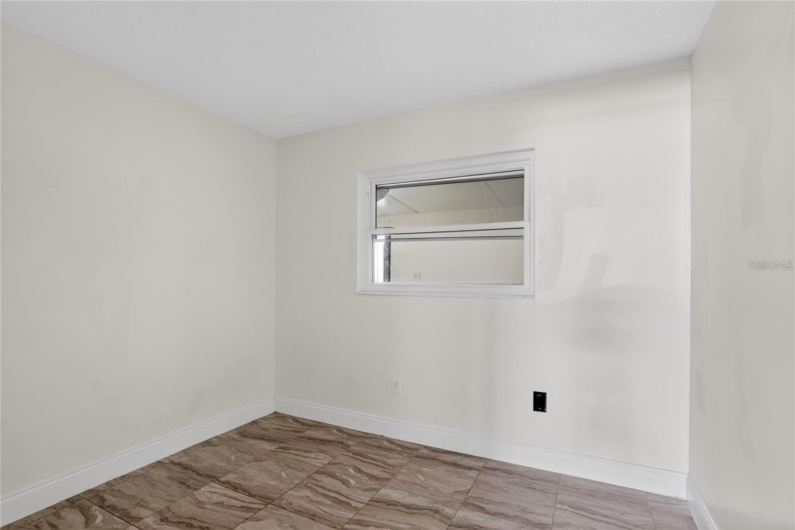 Image 12 of 24 For 8071 Rhea Circle B