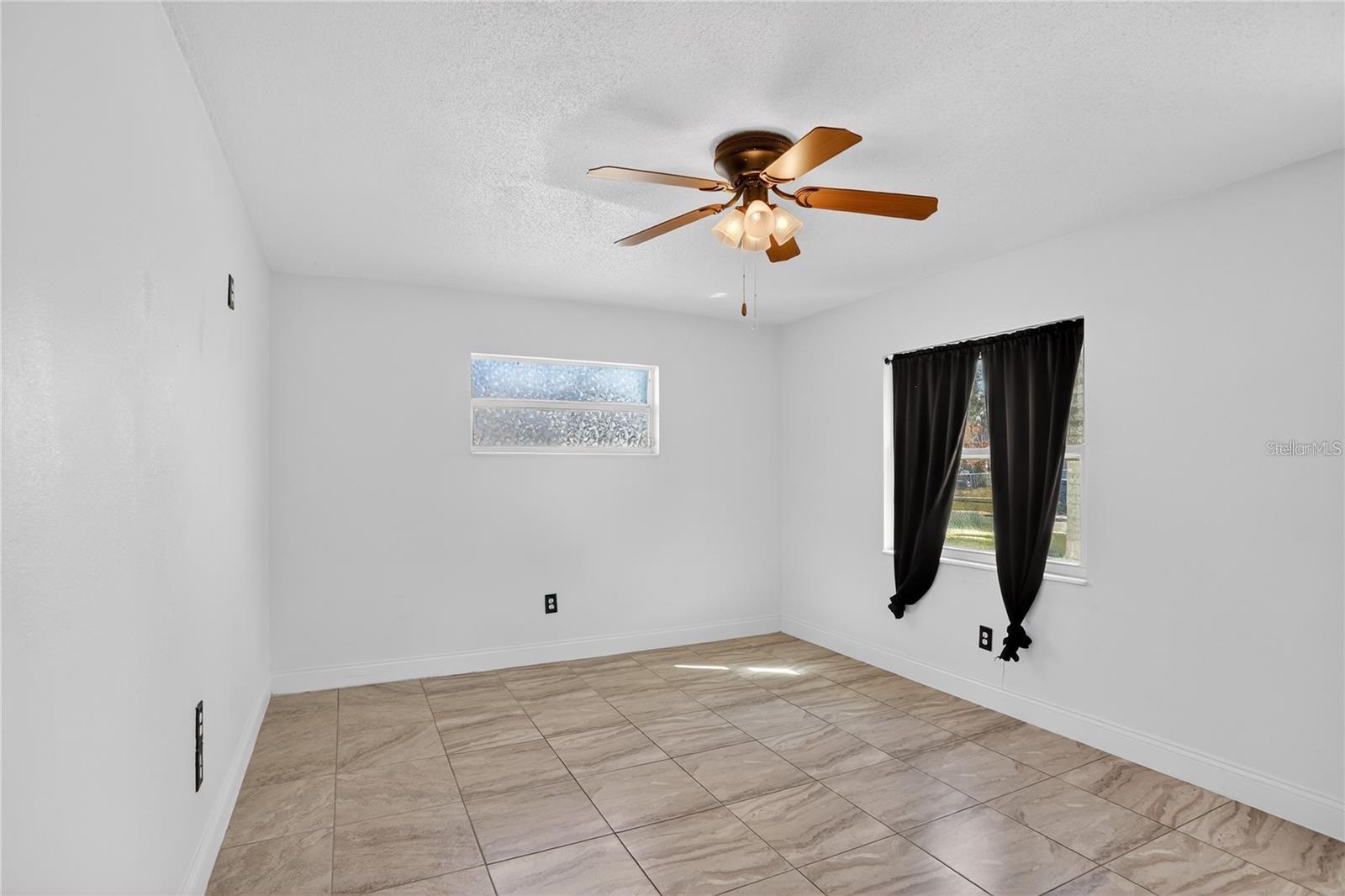 Image 6 of 24 For 8071 Rhea Circle B