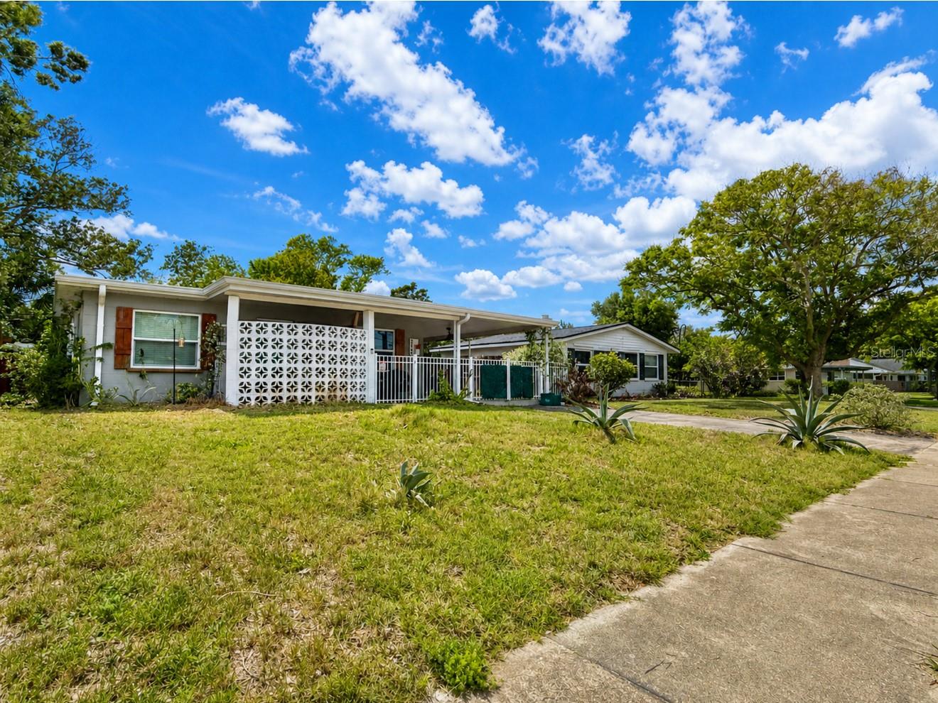 Image 2 of 25 For 2440 Anastasia Drive