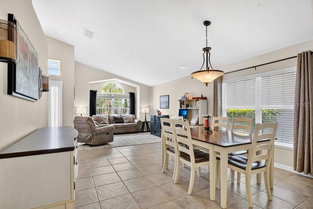Image 7 of 47 For 9506 Pecky Cypress Way