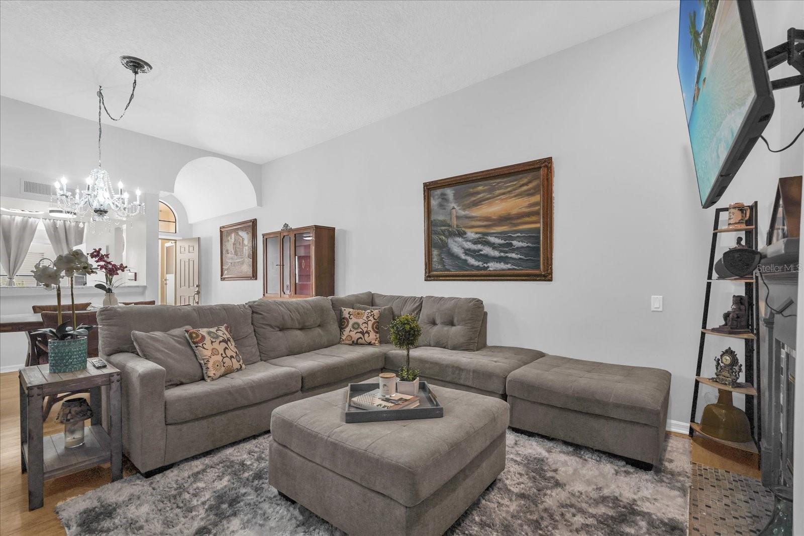 Image 12 of 31 For 6123 Sunnyvale Drive 2208