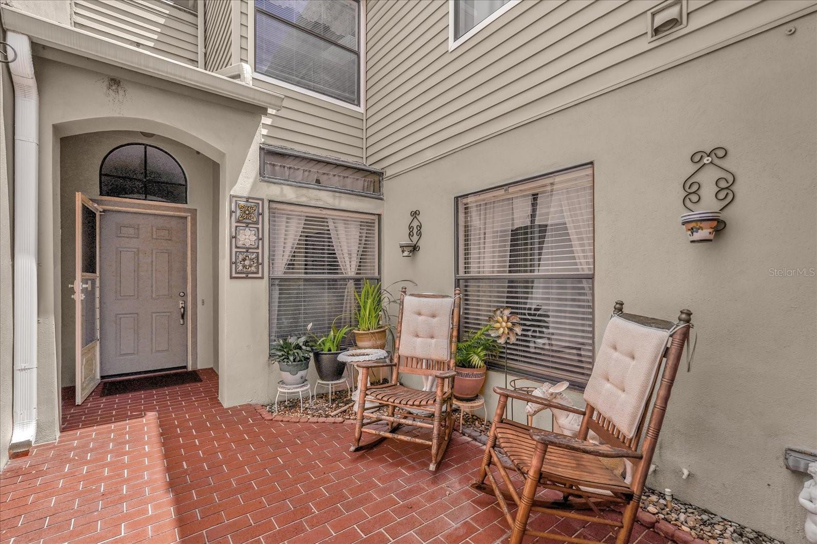 Image 4 of 31 For 6123 Sunnyvale Drive 2208
