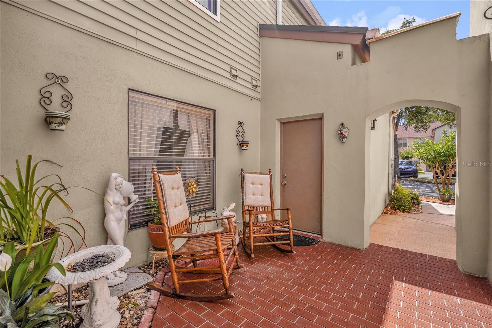 Image 5 of 31 For 6123 Sunnyvale Drive 2208