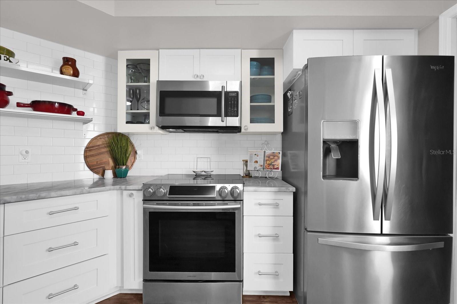 Image 8 of 31 For 6123 Sunnyvale Drive 2208