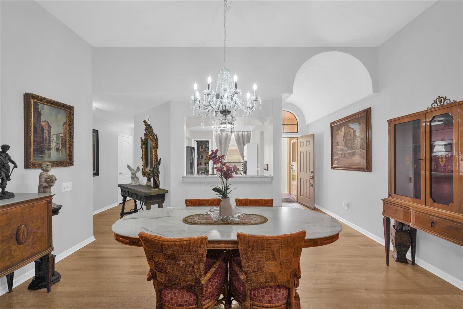 Image 9 of 31 For 6123 Sunnyvale Drive 2208