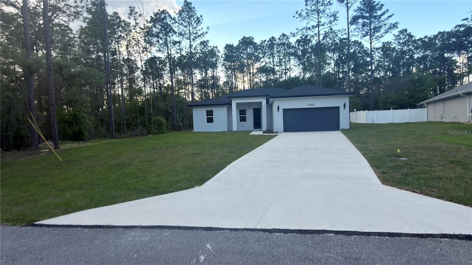 Image 2 of 37 For 7250 Freeport Circle