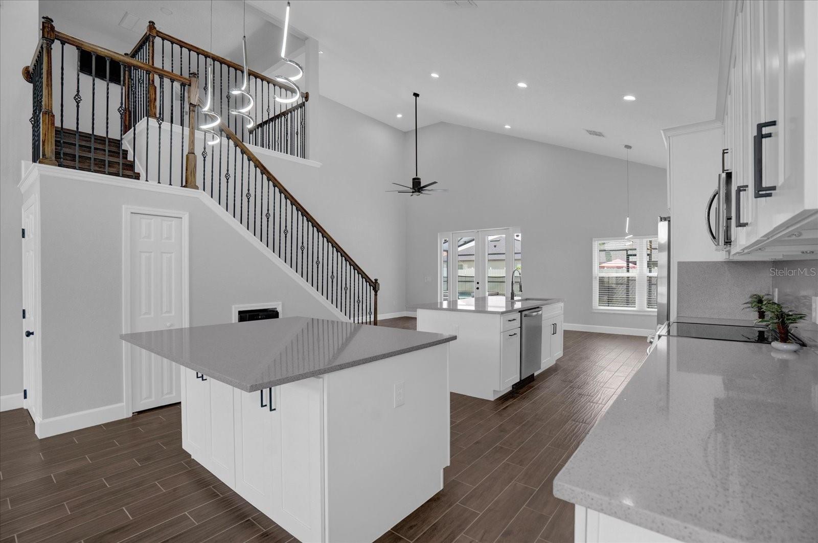 Image 11 of 33 For 2806 Moultrie Creek Drive