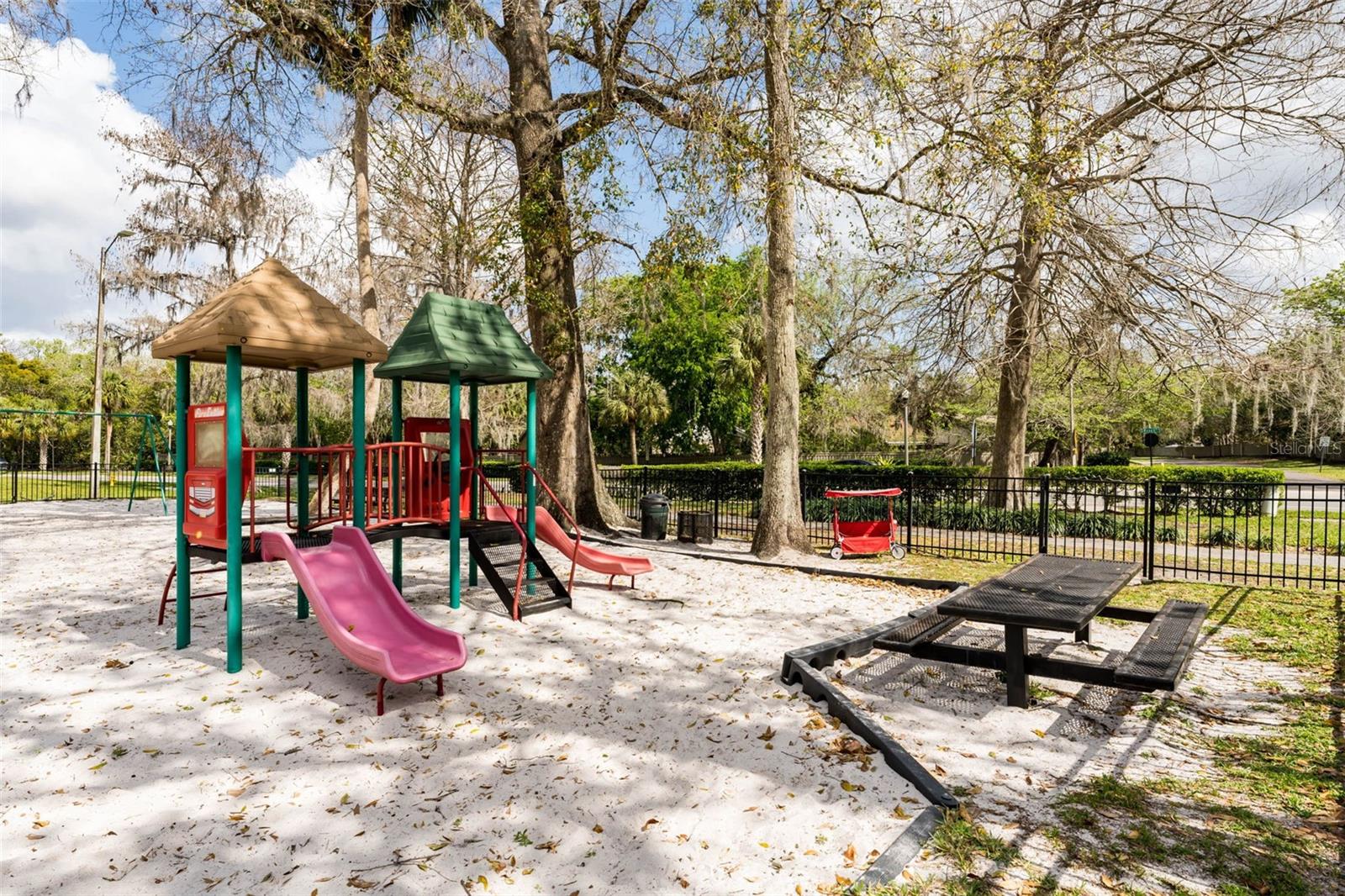 Image 33 of 38 For 50 Sheoah Boulevard 33