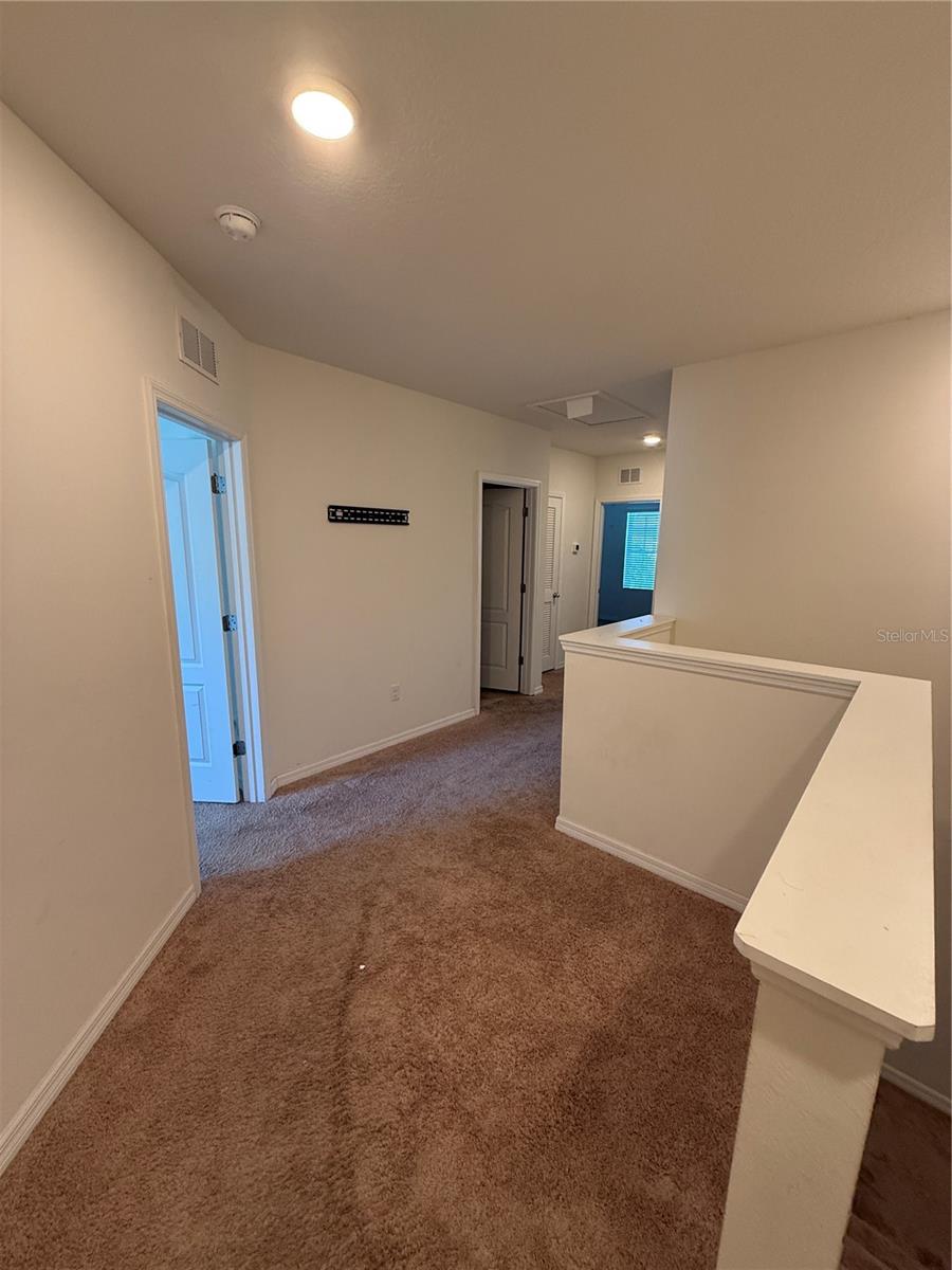 Image 21 of 25 For 419 Arbor Lakes Drive