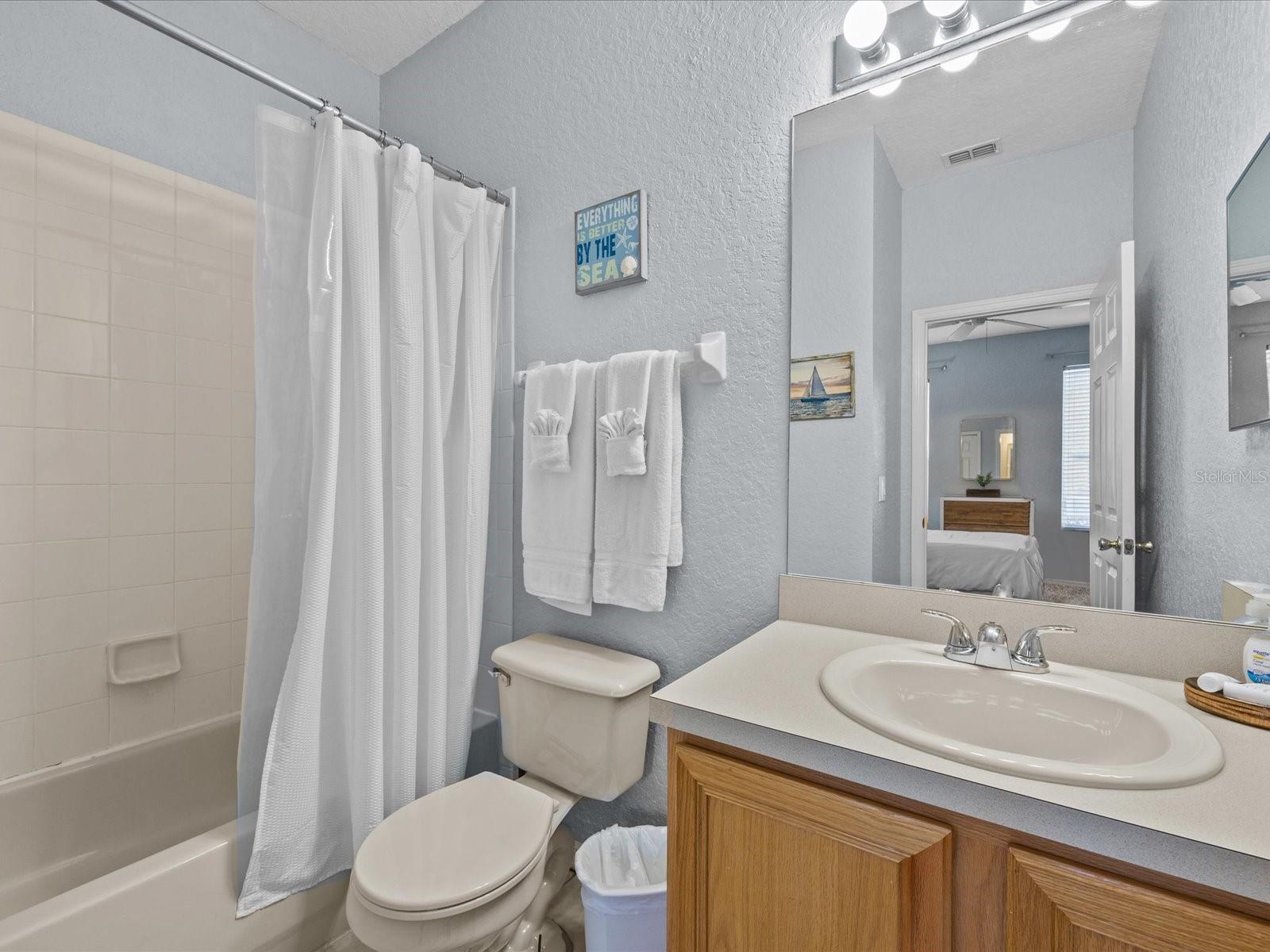 Image 15 of 49 For 408 Miramar Avenue