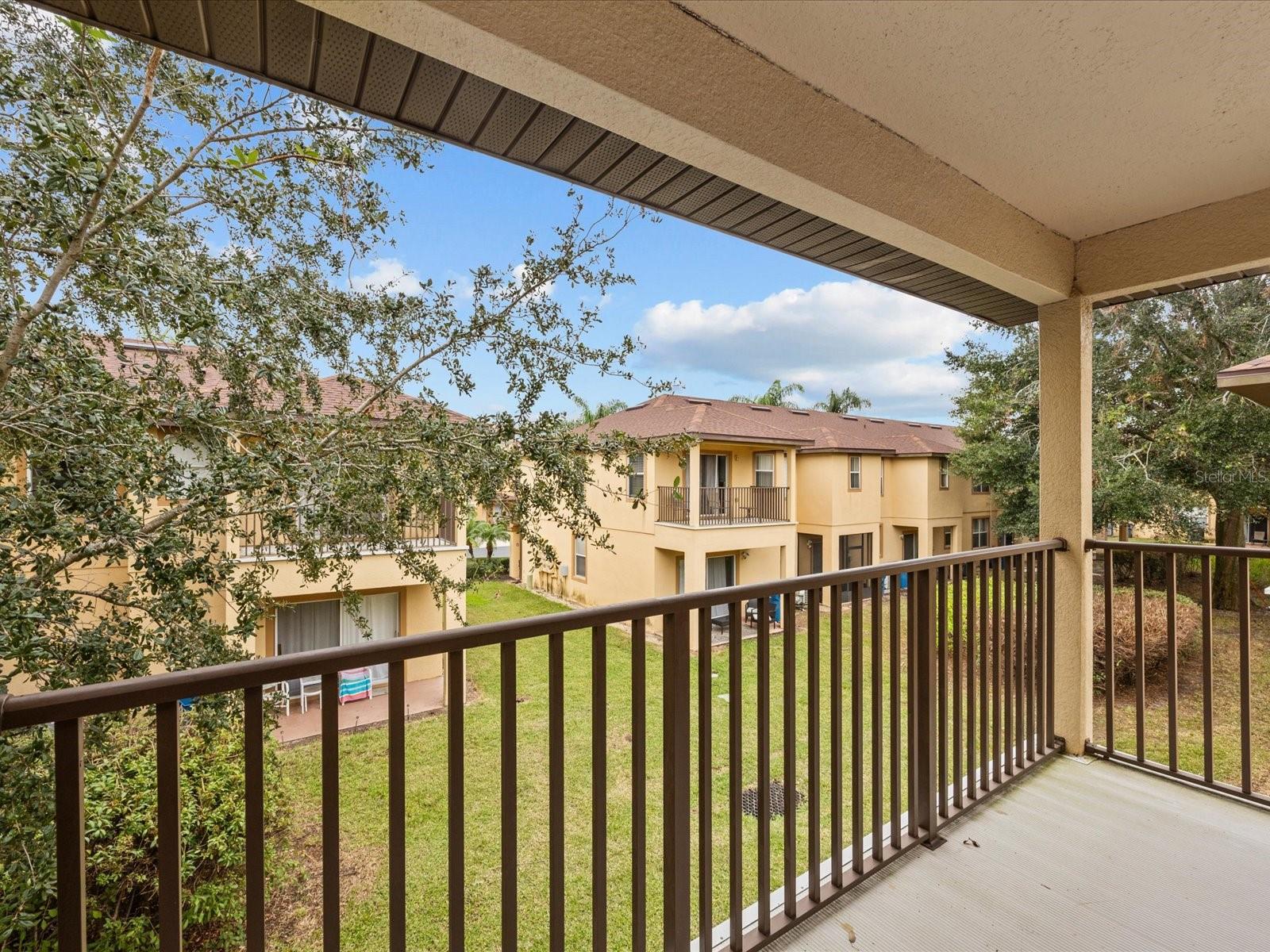 Image 19 of 49 For 408 Miramar Avenue