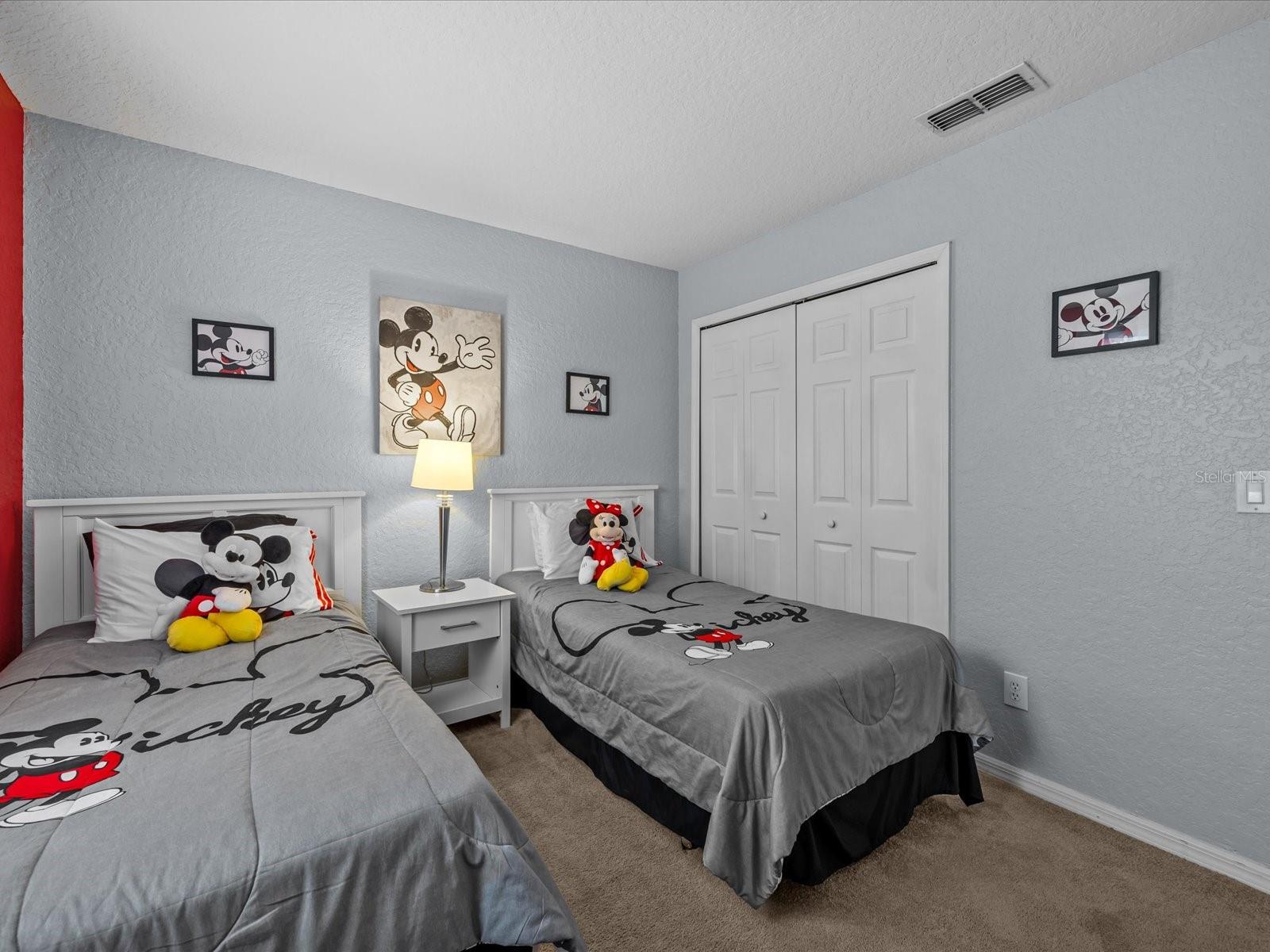 Image 26 of 49 For 408 Miramar Avenue