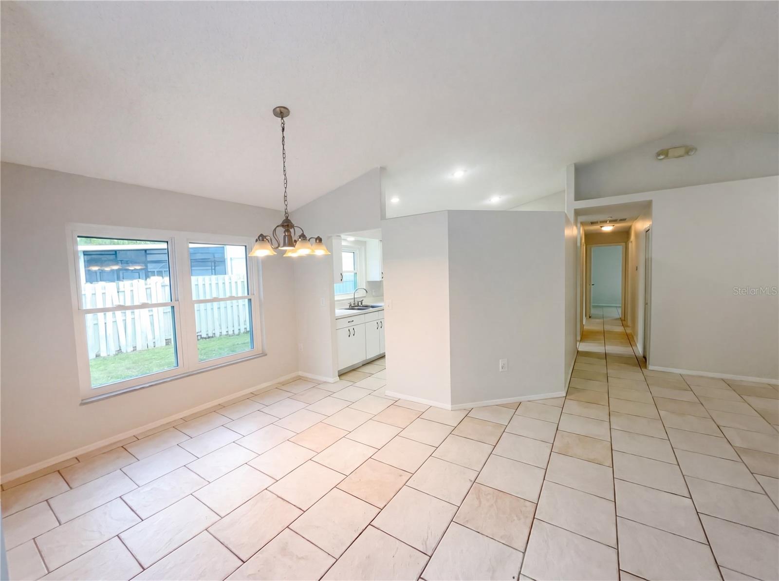 Image 7 of 23 For 255 Coralwood Court