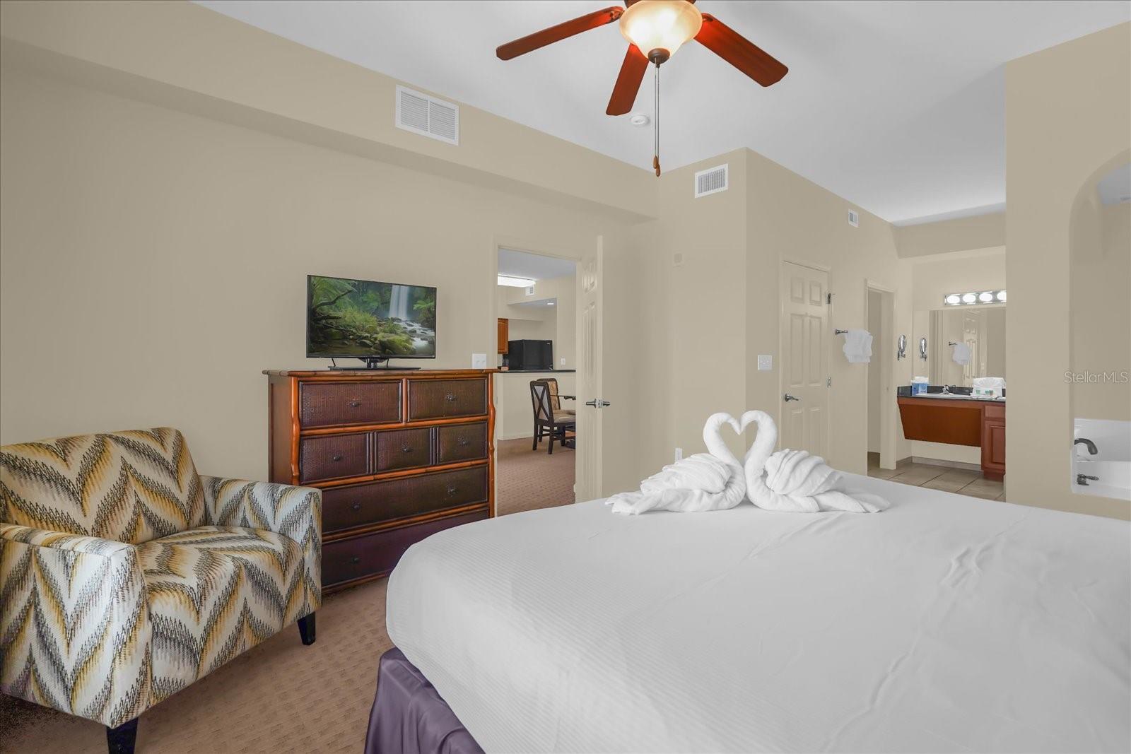 Image 11 of 35 For 8101 Resort Village Drive 31202