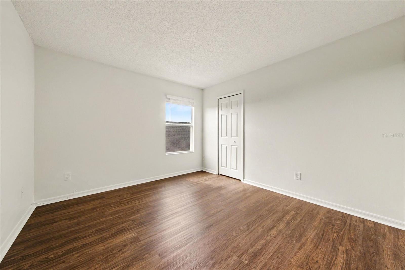 Image 3 of 30 For 2512 Holly Pine Circle