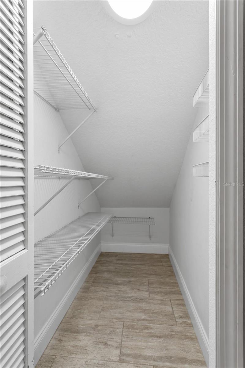 Image 11 of 44 For 1111 Twin Rivers Boulevard