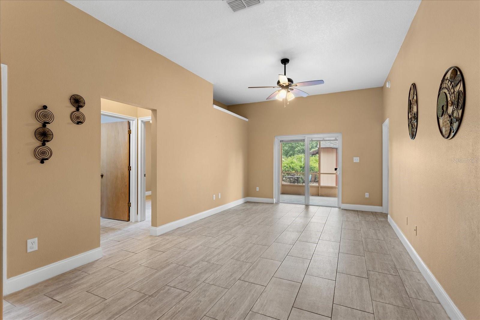 Image 13 of 44 For 1111 Twin Rivers Boulevard