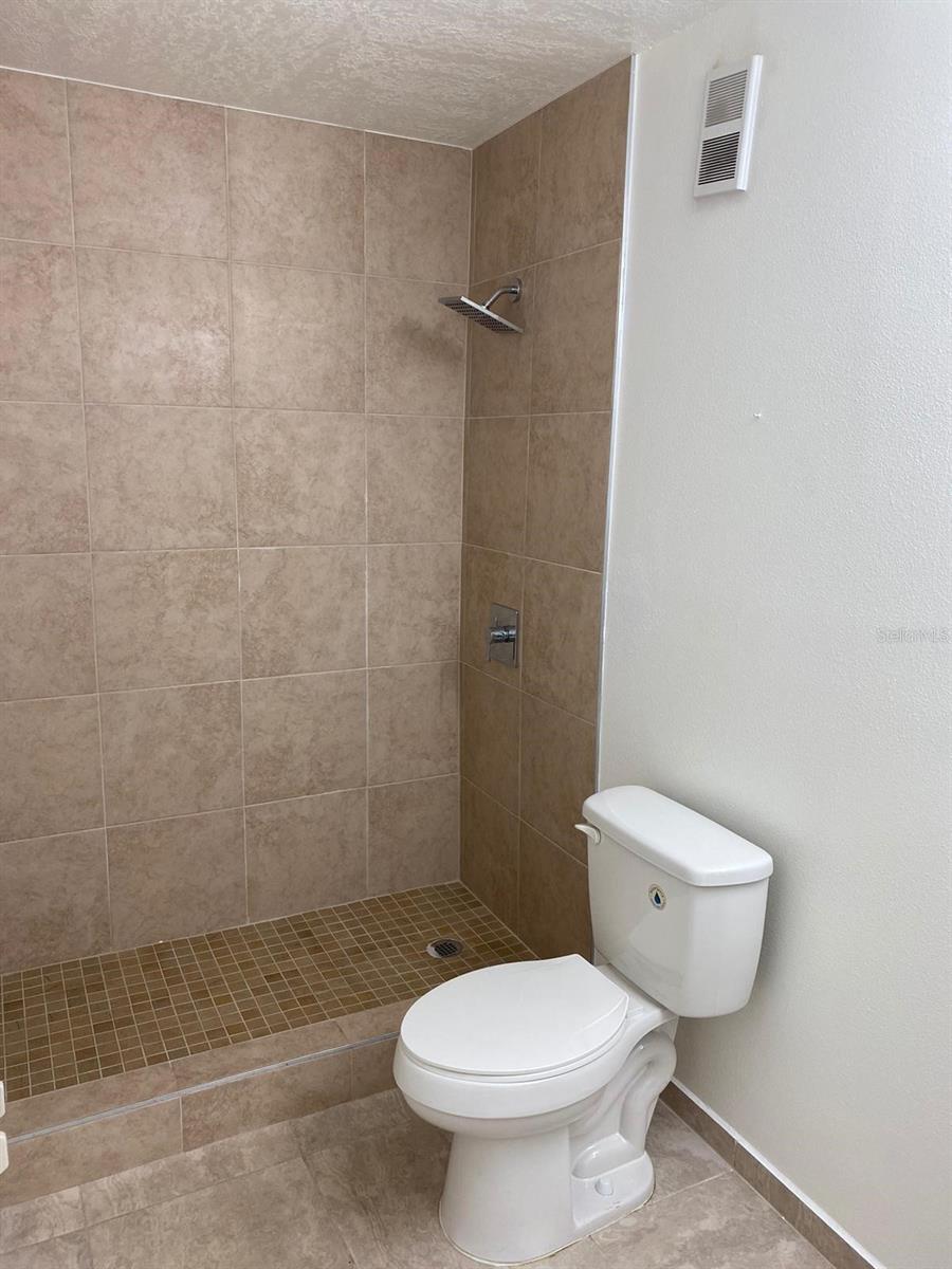 Image 11 of 17 For 5452 Michigan Street 5452-1