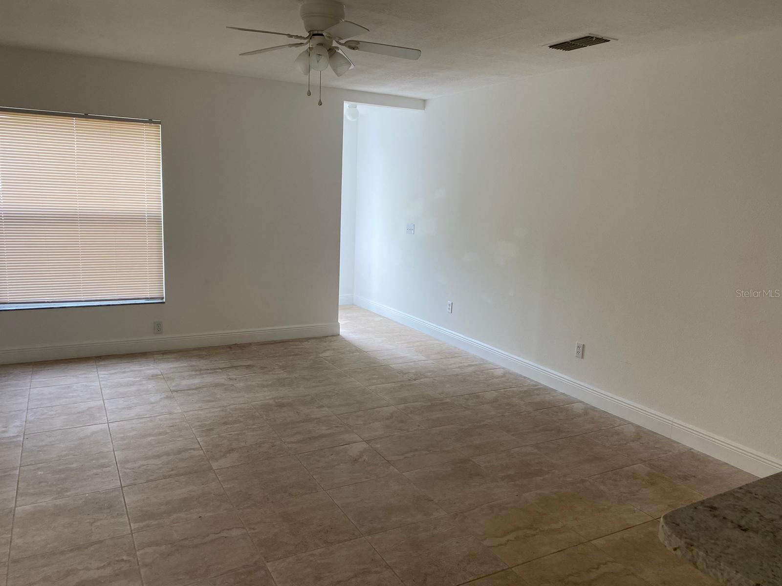 Image 2 of 17 For 5452 Michigan Street 5452-1